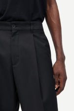 Lade das Bild in den Galerie-Viewer, Samandla Shorts Black
