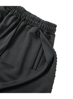 Lade das Bild in den Galerie-Viewer, Multi Lace Trim One Tuck Track Pants

