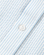 Lade das Bild in den Galerie-Viewer, Whistler Seersucker Shirt Light Blue
