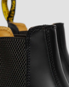 2976 Smooth Leather Chelsea Black