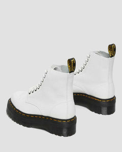 Sinclair White