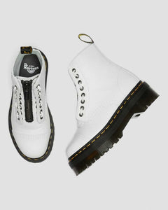 Sinclair White