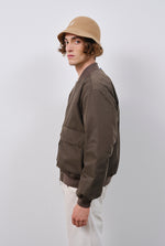Lade das Bild in den Galerie-Viewer, Mapes Bomber Jacket Black Olive
