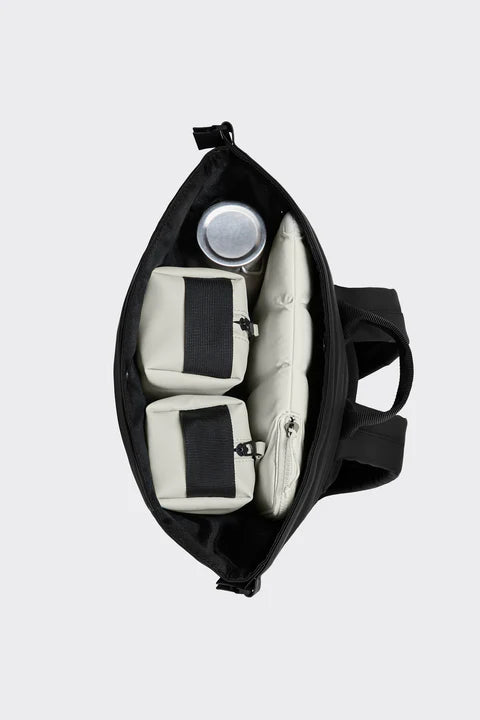 Loop Backpack black
