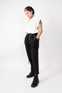 Cropped & Pleated Pinstripe Pants B&W